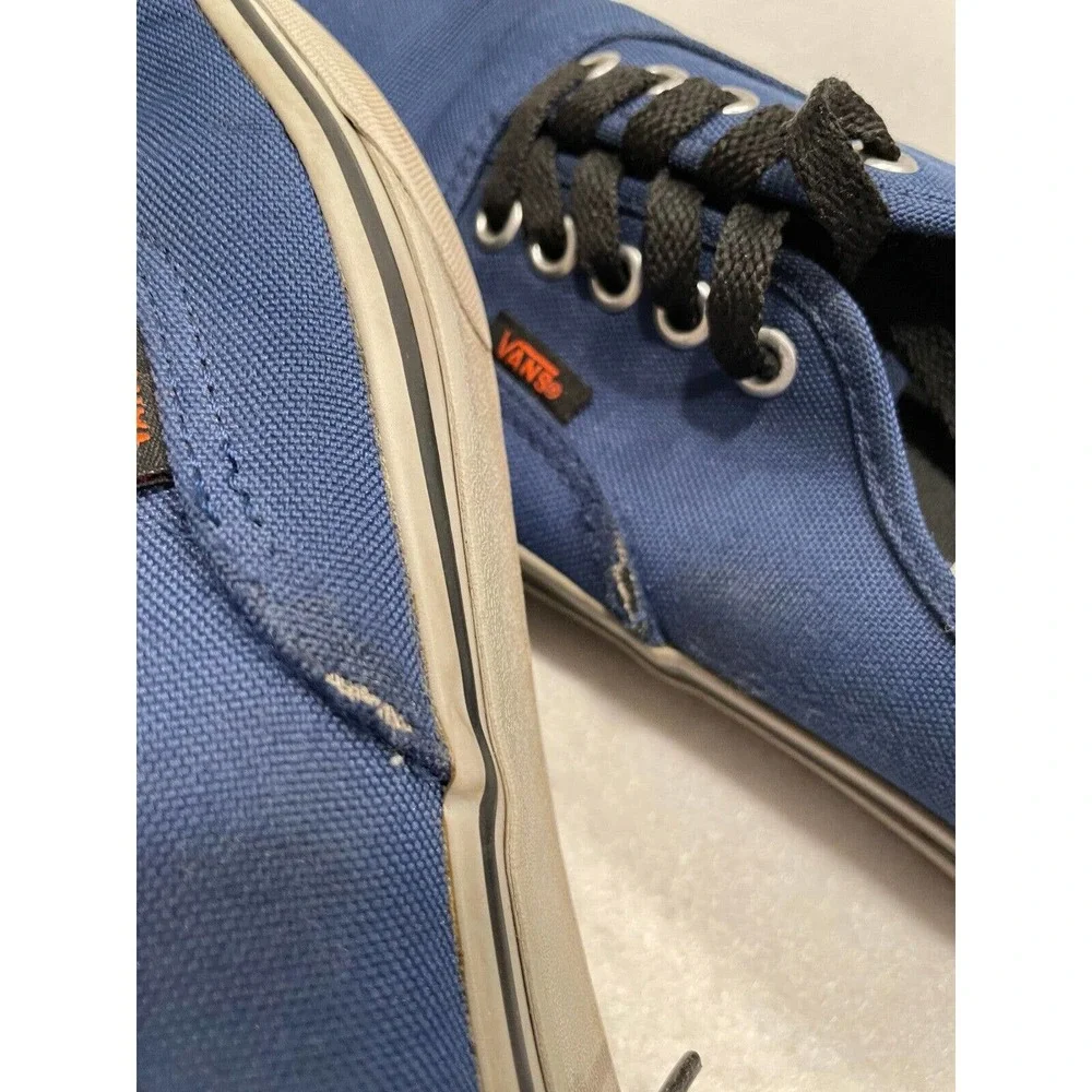 Vans Men's Size 7 Women's 8.5 Blue Low-Top Sneakers Lace Up Canvas‎ Skate Shoes
